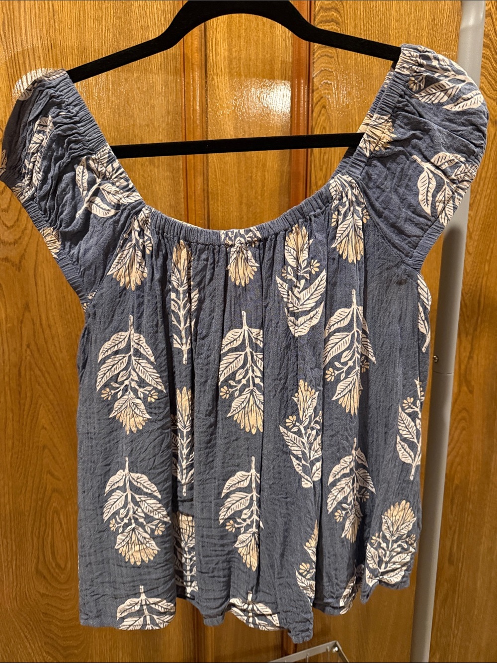 Old Navy Navy Blue Floral Print Off-Shoulder Top